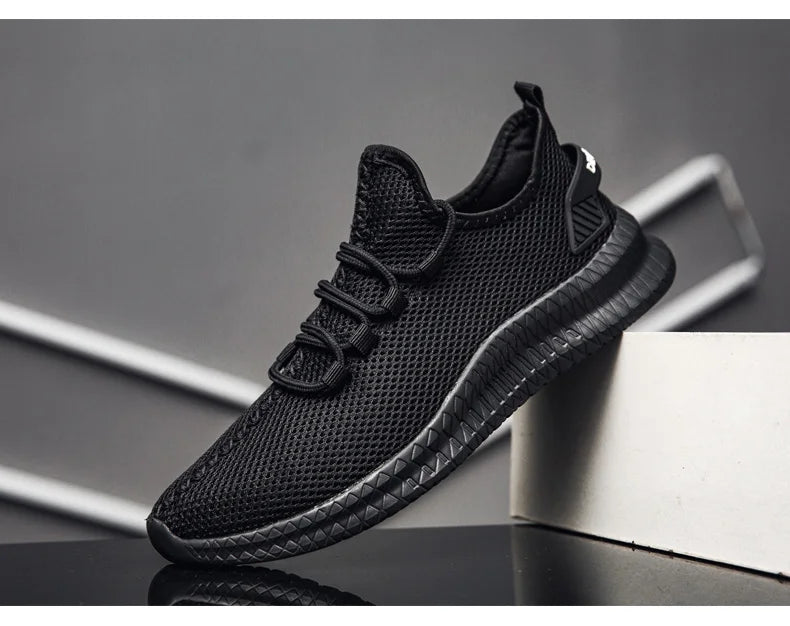 Summer Mesh Men Shoes Breathable Mens Sneakers Trendy Lightweight Walking Big Size Man Tenis Shoes Zapatillas Hombre