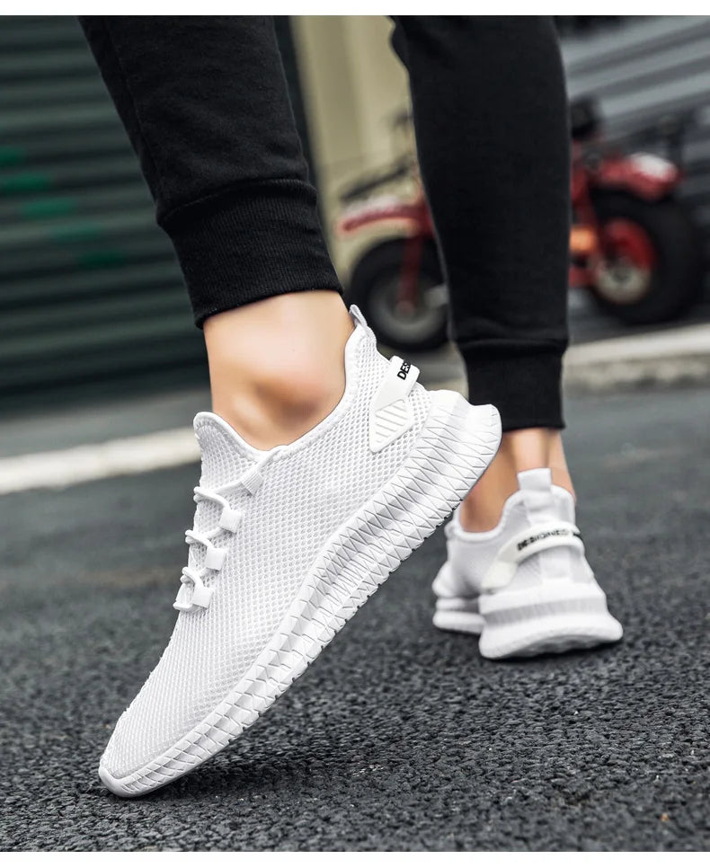 Summer Mesh Men Shoes Breathable Mens Sneakers Trendy Lightweight Walking Big Size Man Tenis Shoes Zapatillas Hombre