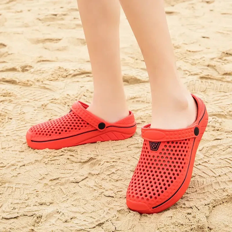 Couple’s EVA Clog Slippers Men Flat Sandals Man Women Summer Slippers Garden Shoes Outdoor Beach Clogs Home Slide Slip-on Shoes