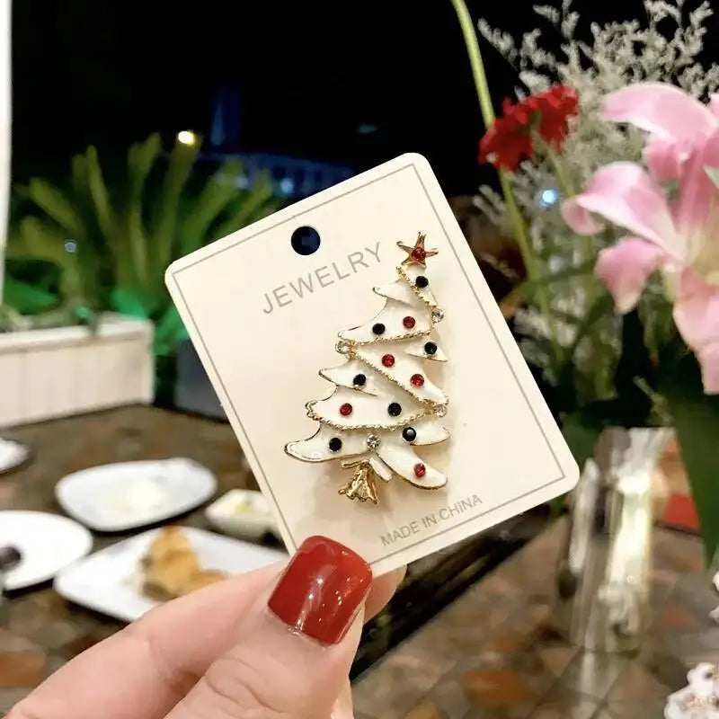 2025 Christmas Gifts Luxury Crystal Brooch Of Santa Series Design Oil Dripping Alloy Badge Accessories