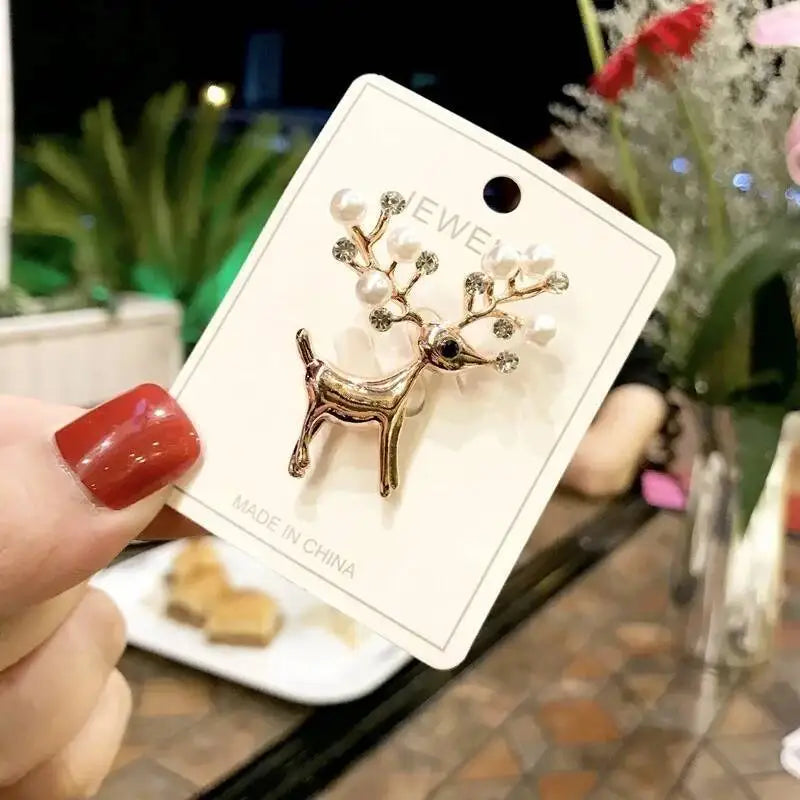2025 Christmas Gifts Luxury Crystal Brooch Of Santa Series Design Oil Dripping Alloy Badge Accessories