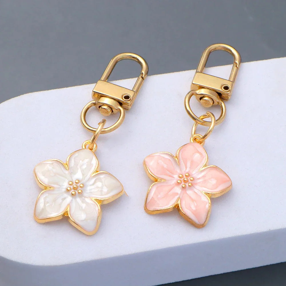 Lovely Enamel Sakura Keychain Mini Flower Keyring Handbag Pendants Car Key chain Jewelry Accessories Earphone Case DIY Ornament