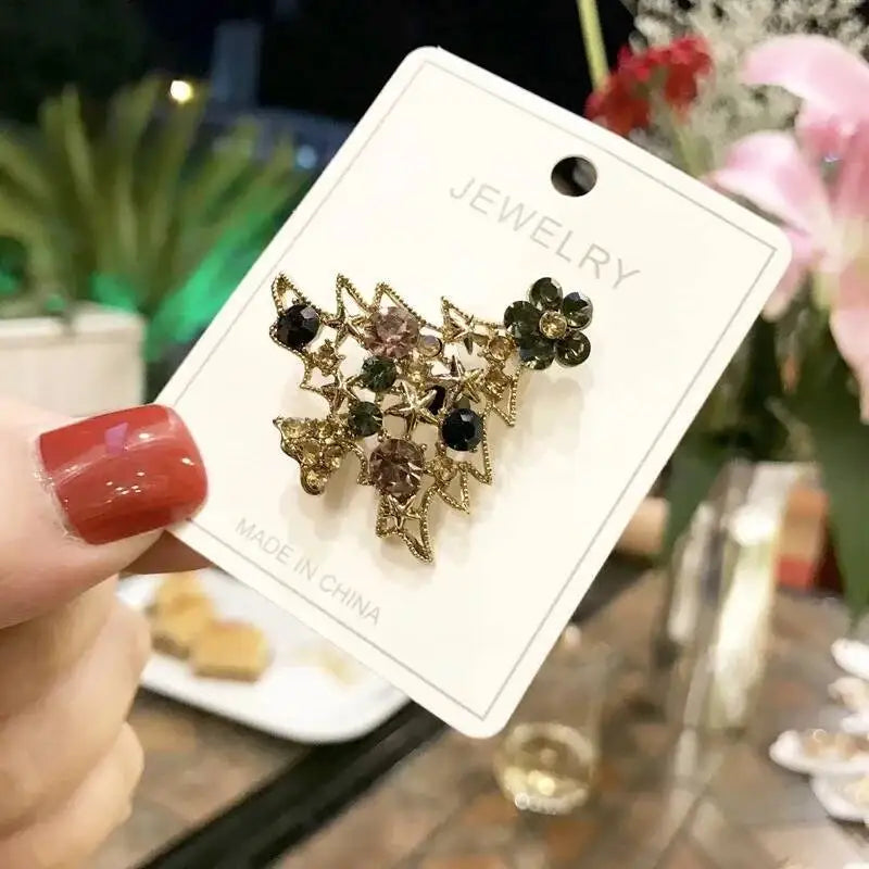 2025 Christmas Gifts Luxury Crystal Brooch Of Santa Series Design Oil Dripping Alloy Badge Accessories