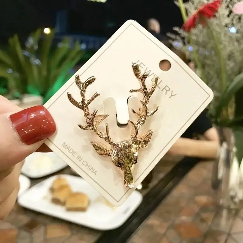 2025 Christmas Gifts Luxury Crystal Brooch Of Santa Series Design Oil Dripping Alloy Badge Accessories