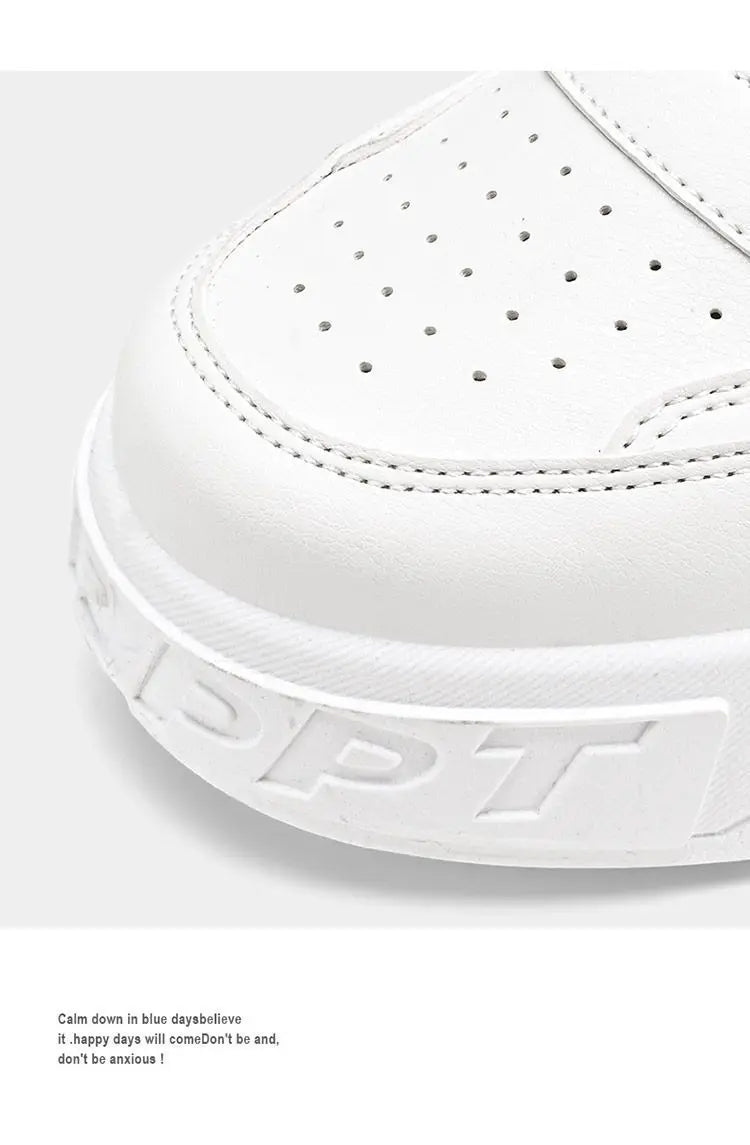 Sneakers for Men Trend Casual Shoes Men Autumn Winter Skateboard Shoes High Top Man Cotton Shoes Designer 2024 Luxury Mens Boots