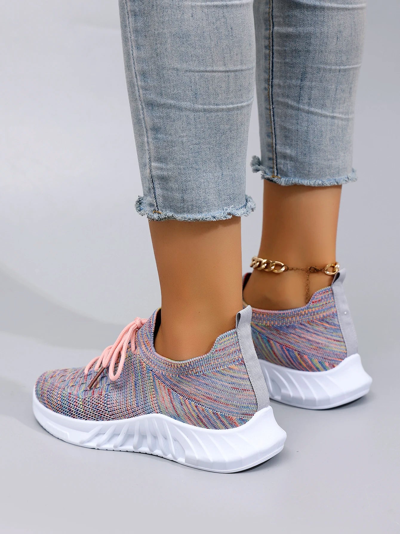 Spring and Autumn New Women&