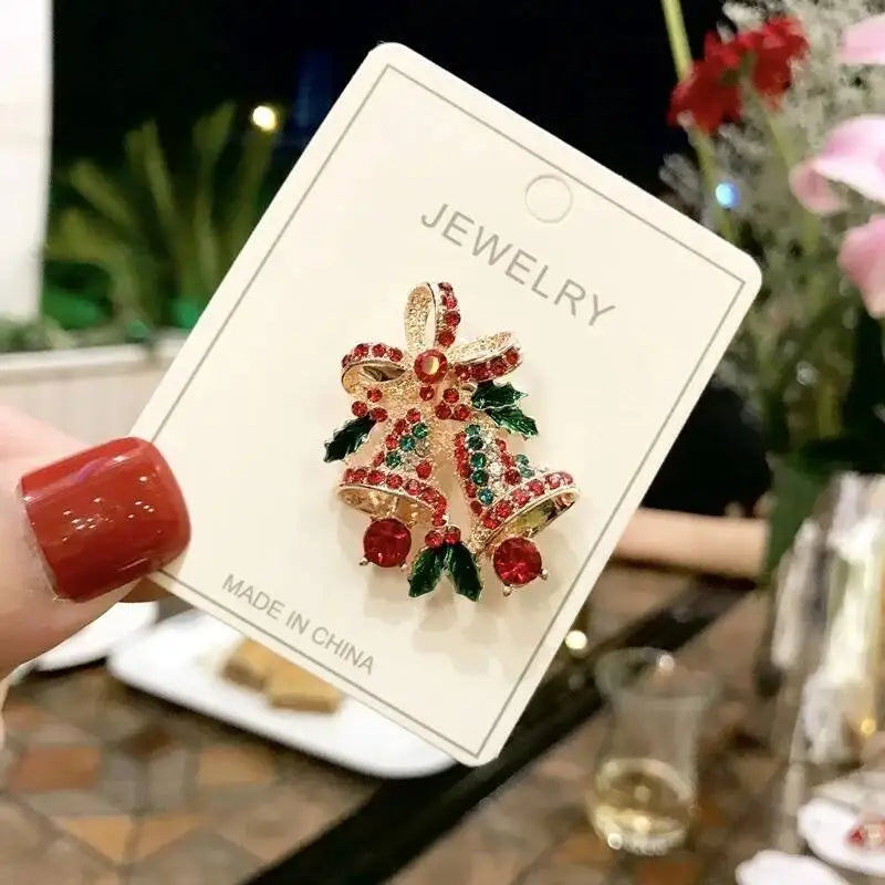 2025 Christmas Gifts Luxury Crystal Brooch Of Santa Series Design Oil Dripping Alloy Badge Accessories