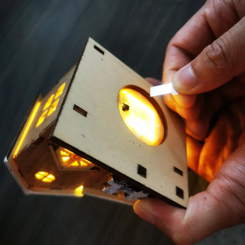 Christmas Home Decoration LED Luminous Wooden House Small House Xmas Tree Desktop Decoration Happy New Year Give Gifts Friends