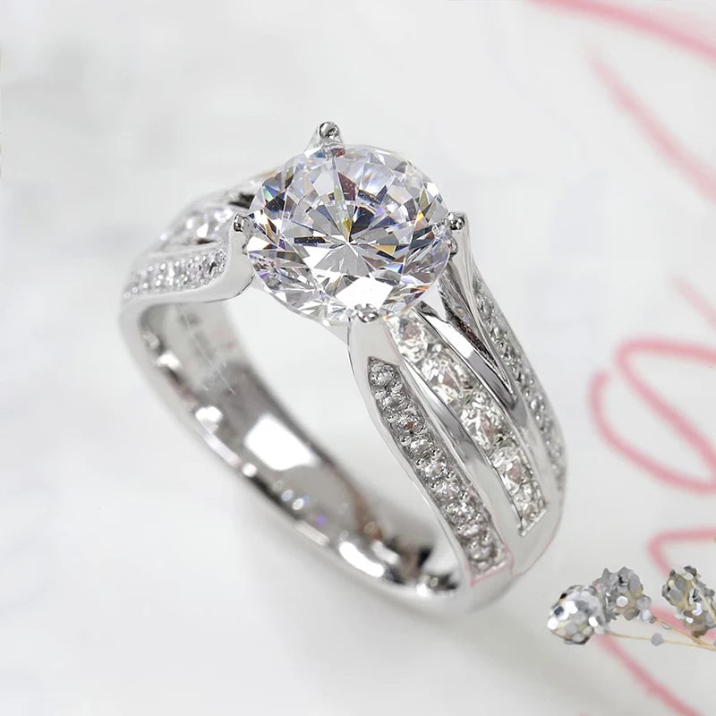 Huitan Gorgeous Trendy Eternity Ring Female Proposal Finger Jewelry with Bright Round Zirconia Luxury Wedding Band Accessories