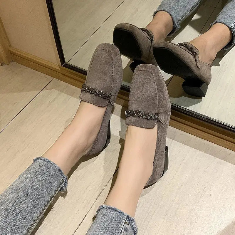 Ladies Shoes Black with Crystals Women Footwear Loafers Diamond Rhinestone Rock Korean Trends 2024 New Daily Routine Light Cheap