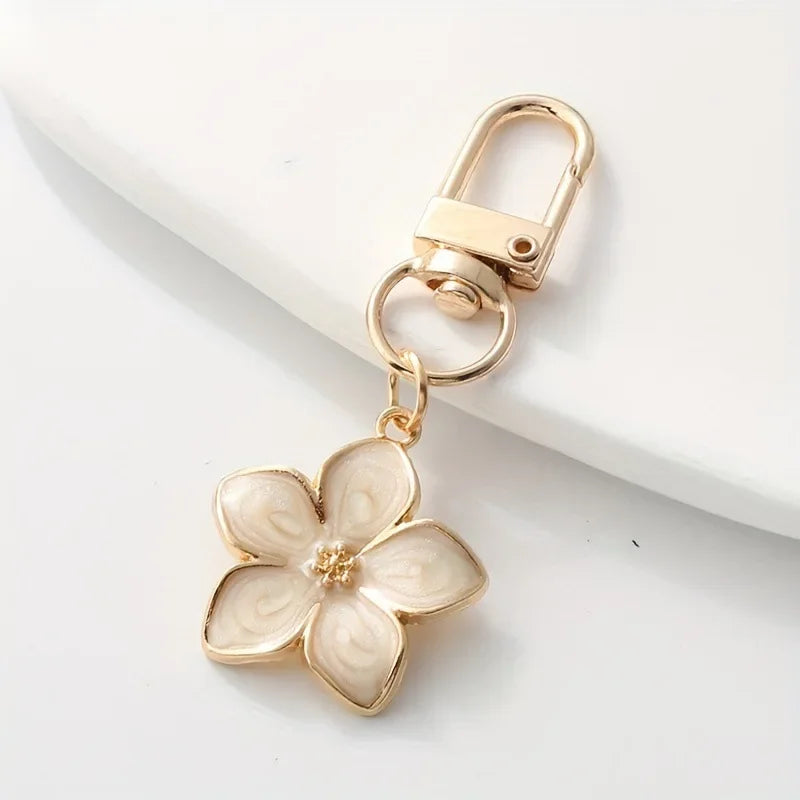 Lovely Enamel Sakura Keychain Mini Flower Keyring Handbag Pendants Car Key chain Jewelry Accessories Earphone Case DIY Ornament