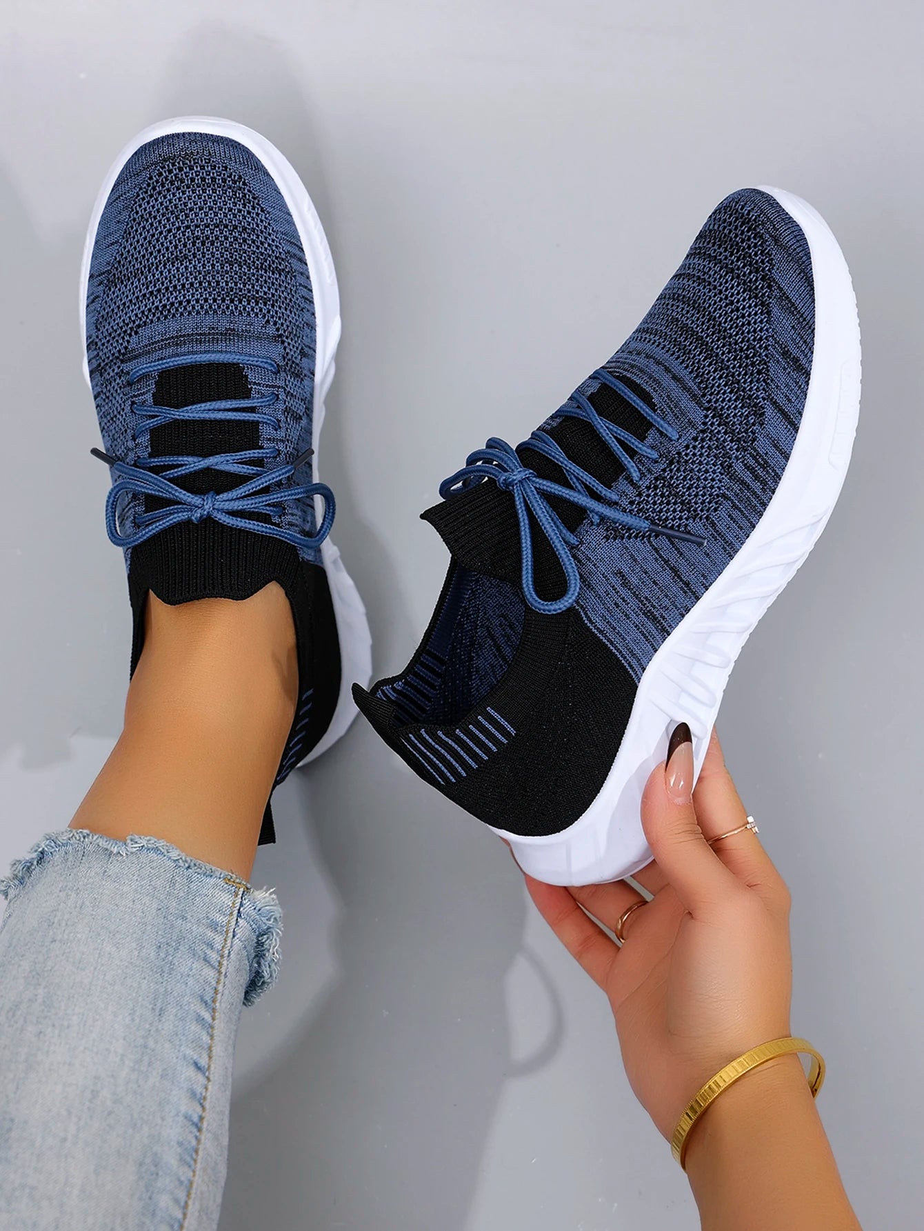 Spring and Autumn New Women&